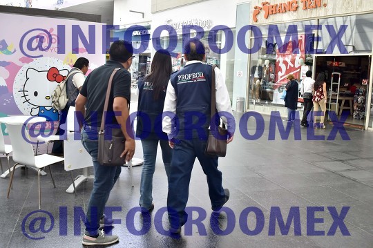 Profeco realiza recorrido en Plaza Comercial 