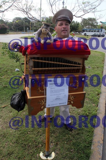 Retiran bajo amenazas a organillero de las calles 